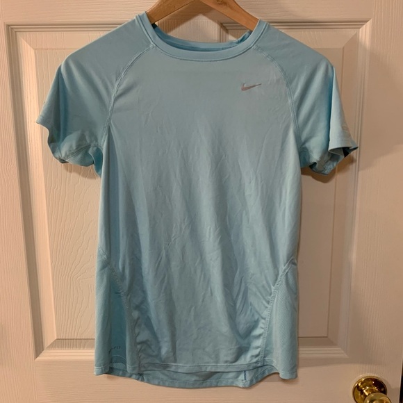 Like New Nike DriFit Running Shirt - Picture 1 of 6